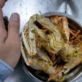 不苟言笑的小丑