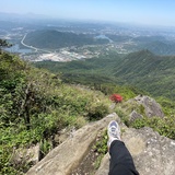 生有望，路我创