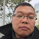 封凡
