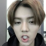 不离鹿x