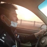 请叫我年轻人