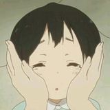 他有双猫耳朵诶