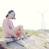 似花又似草