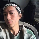 三三两两