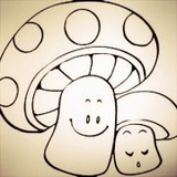 角落里的老笑菇