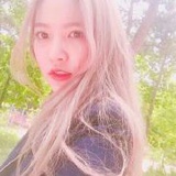 Laura_爱丽