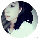 小团月Lucy