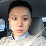 帅帅爱踢球