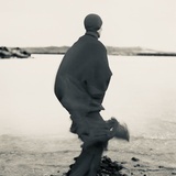 No.S009
