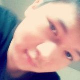 短发男孩i