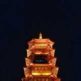 白水泉边