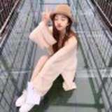 小莫