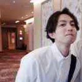 人见人爱公孙策