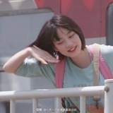 (๑• . •๑)