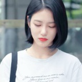 汉白玉佩珍珠扣