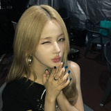 momo
