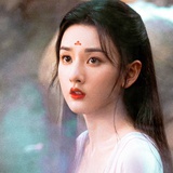 吃瓜的小兰花😏