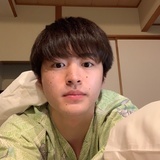 佐野玲於