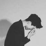 Louis丶