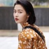 在春天游泳