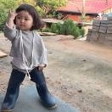 三三