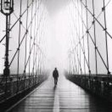 瞳孔中的行走者