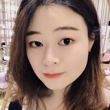 她姿态