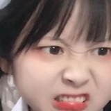 奶茶配巧克力