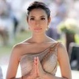 文子Feifeiเฟ่ยเ