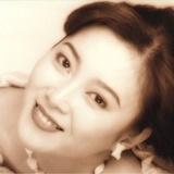李伊