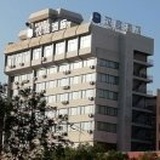 张逸林