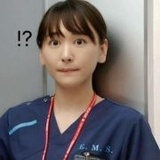 人行道上的不倒