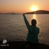 天朗岸青