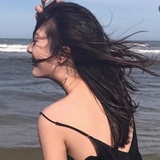 柒月
