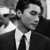 向镜伊