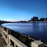 浅蓝