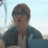 阳光明媚