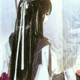 白衣翩翩云端客