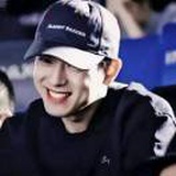 _别吵小x.