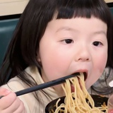 一个桃只
