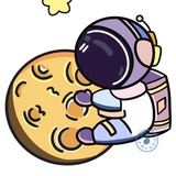 抱着月球睡觉觉