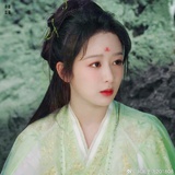 女王是坠迪奥的