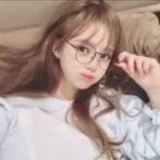 微笑研究员丹丹