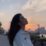 窗边的婷婷
