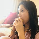 世首美王楚然