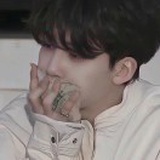 枕酒漱石。