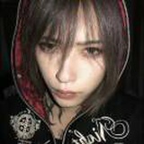 悲伤美男