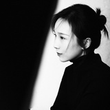 湖泊莉莉安