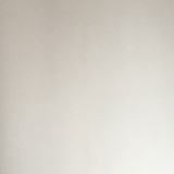 V。