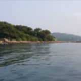 踩水